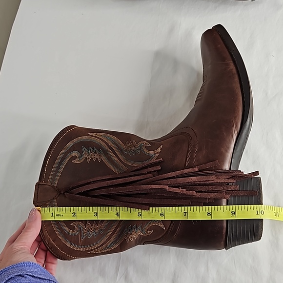 Ariat low fringe heeled brown boot  size 6 - Picture 12 of 15